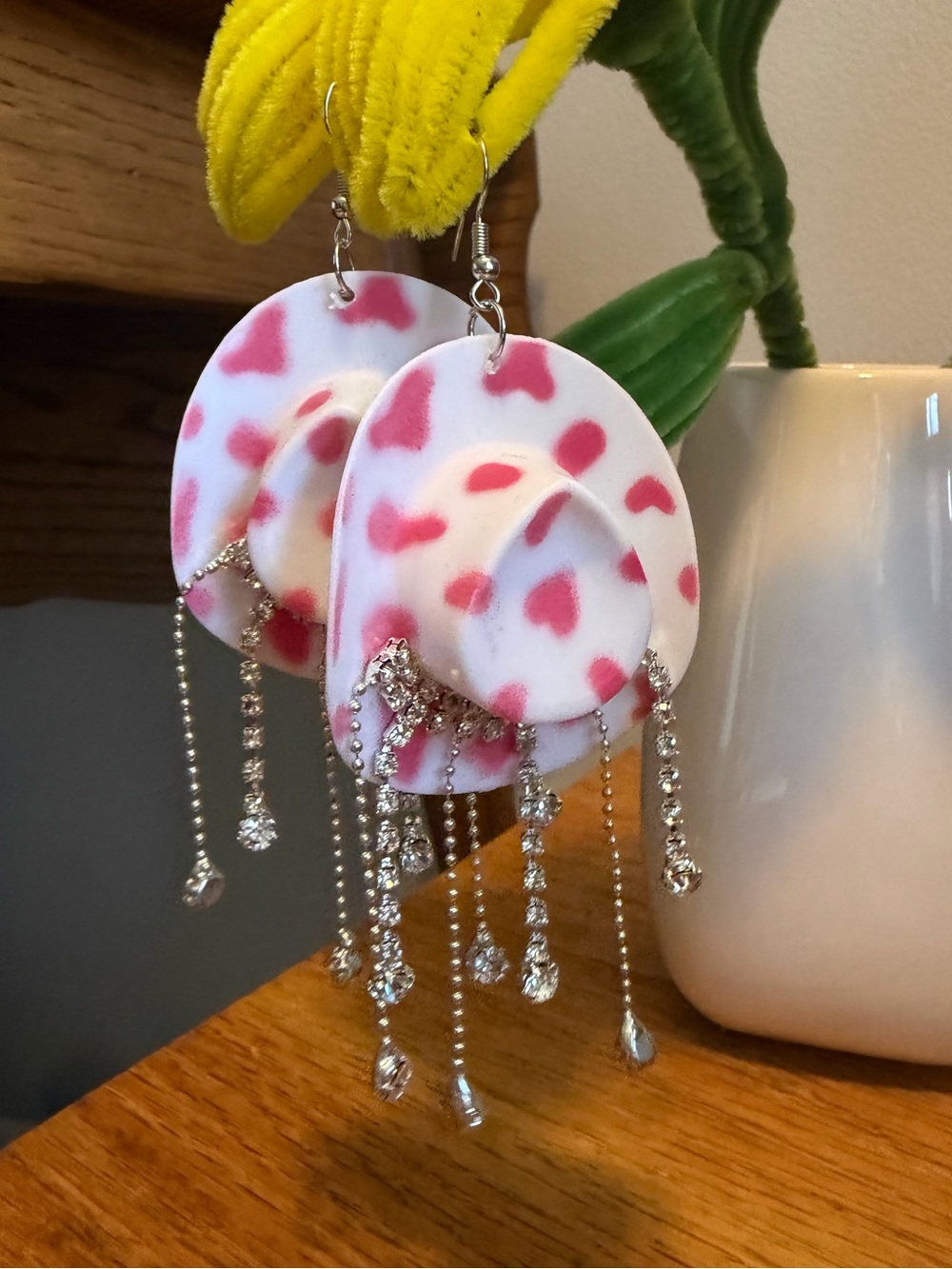 White Cowboy Hat Dangle Earrings with Pink Hearts